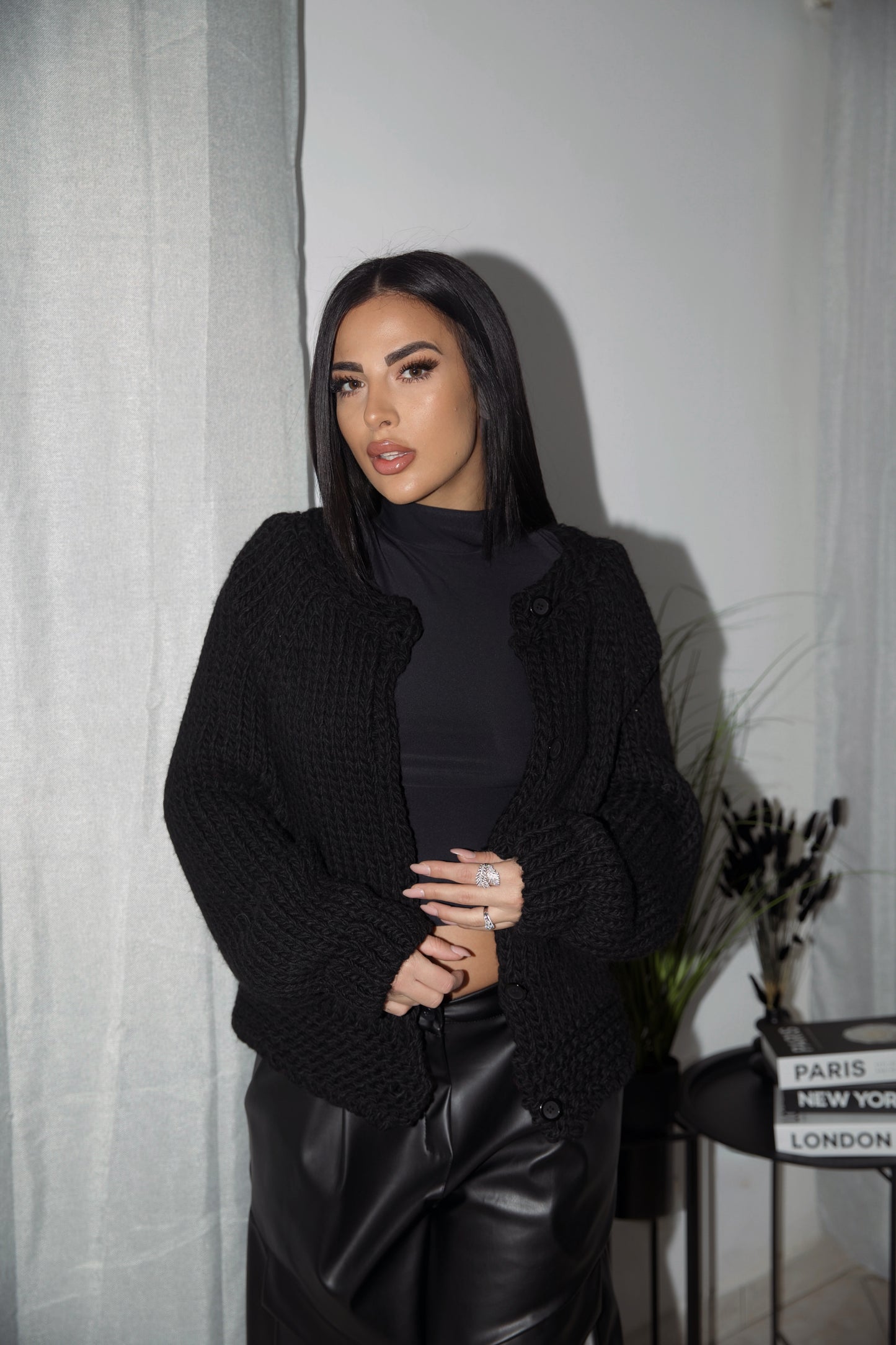 Cardigan Black